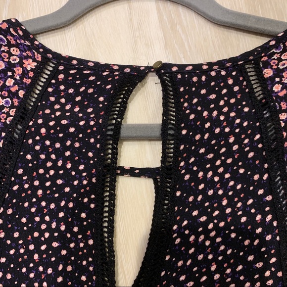 FLORAL DRESS F21 - Picture 6 of 8